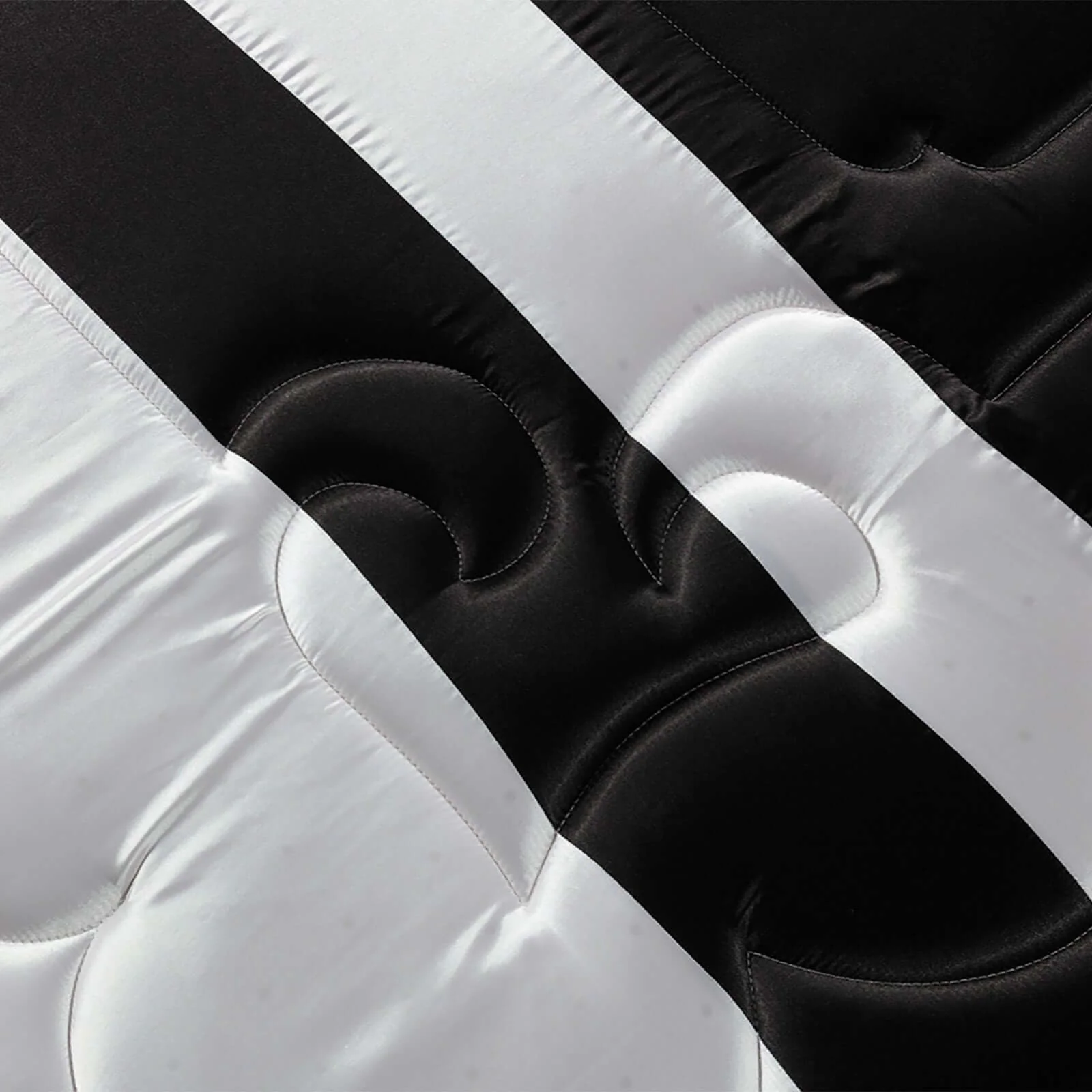 Matelas Ambassador avec ses oreillers Luxe : série limitée - Image 15